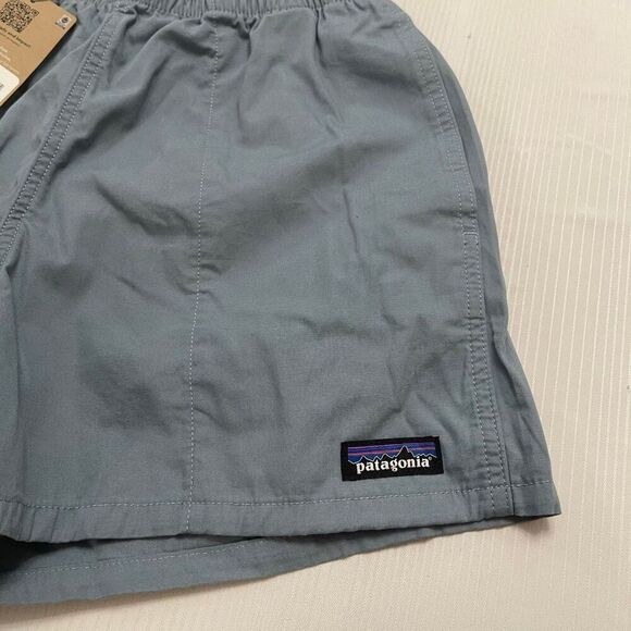 NWT Patagonia Women’s Funhoggers Shorts 4” Light Plume Grey Shorts Size XS New - Picture 2 of 9